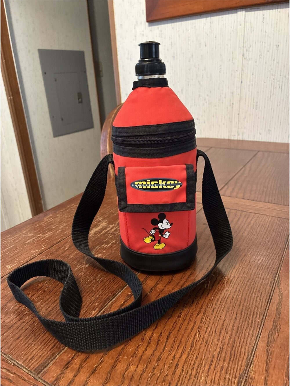 Disney Store Mickey Competition Sport Water Bottle Insulated Zip Carrier Vintage